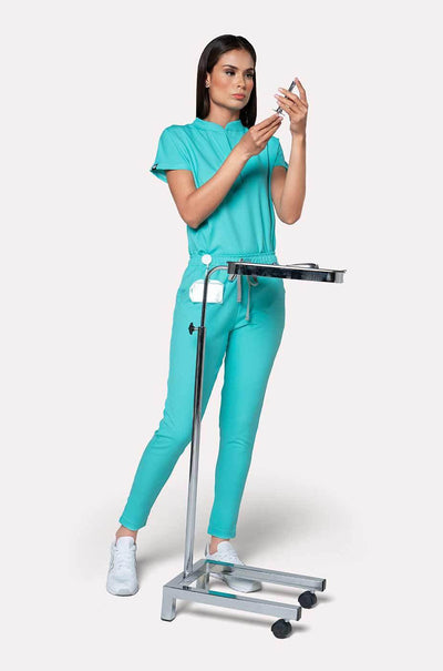 GLAM MENTA